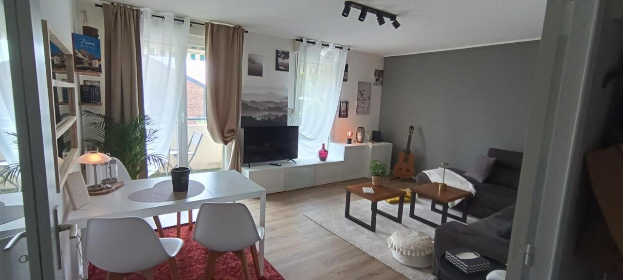 Stylish 1-Bedroom Flat With Beautiful Terrace , For A Cosy Retreat Strasburg Zewnętrze zdjęcie